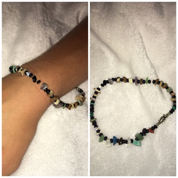 A slip on Beaded bracelet. - Picture 1 of 1